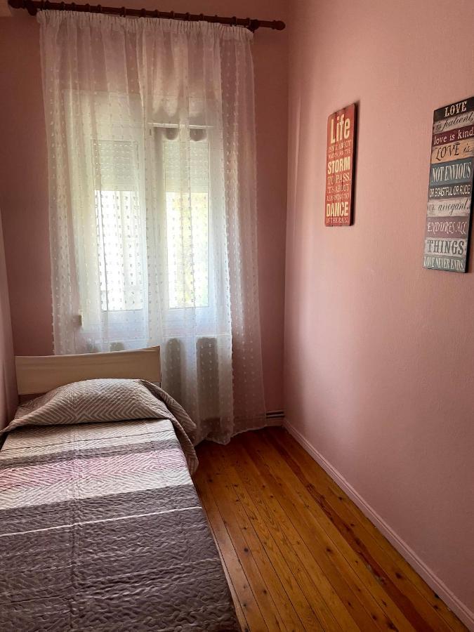 Marina'S Spacious Family Apartment カヴァラ エクステリア 写真